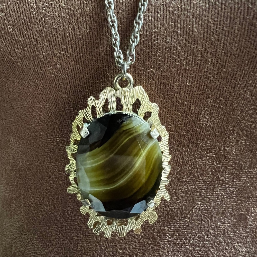 Vintage Gold Tone Tiger Eye Large Oval Glass Pendant 28 Inch Necklace Whimsigoth
